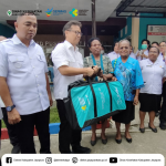Menteri Kesehatan Menyerahkan 224 Antropometri Kit untuk Posyandu di Kabupaten Jayapura